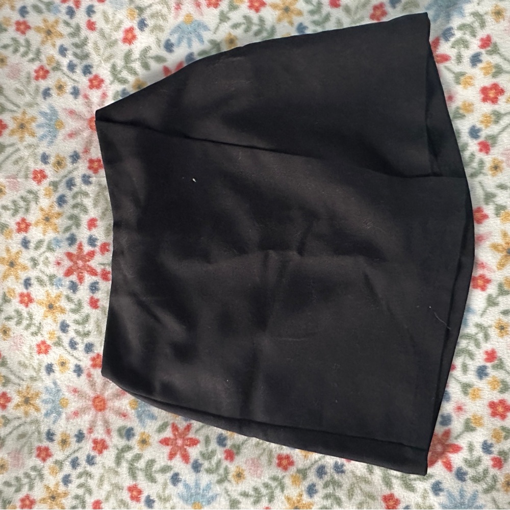 Abercrombie & Fitch Black Skirt